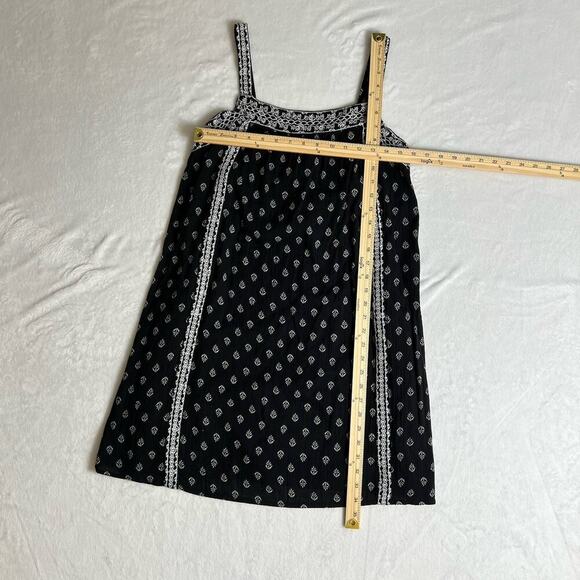 Old Navy Womens Embroidered Dress Size M Black White Boho Festival Coastal Vacay - Picture 5 of 6